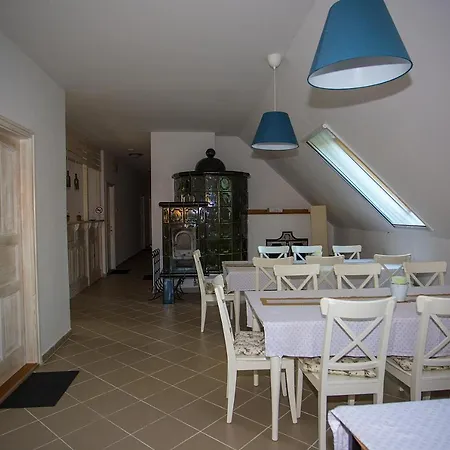 فندق مبيت وإفطار Gyulavezer Lovasbirodalma 3*