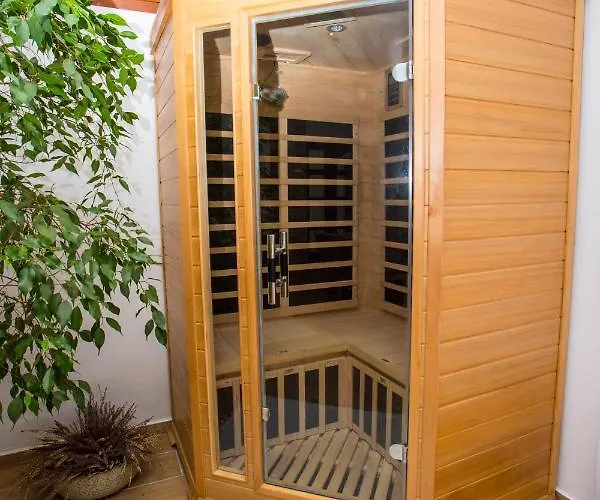 Gyulavezer Lovasbirodalma Bed & Breakfast Gyulakeszi